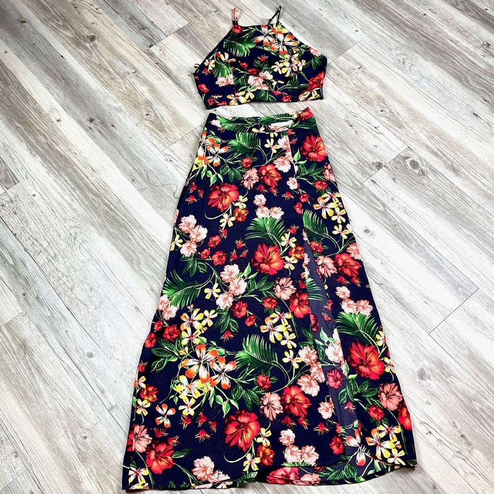 NWOT | Lush 2 Piece Crop Top & Skirt Set | Sz S